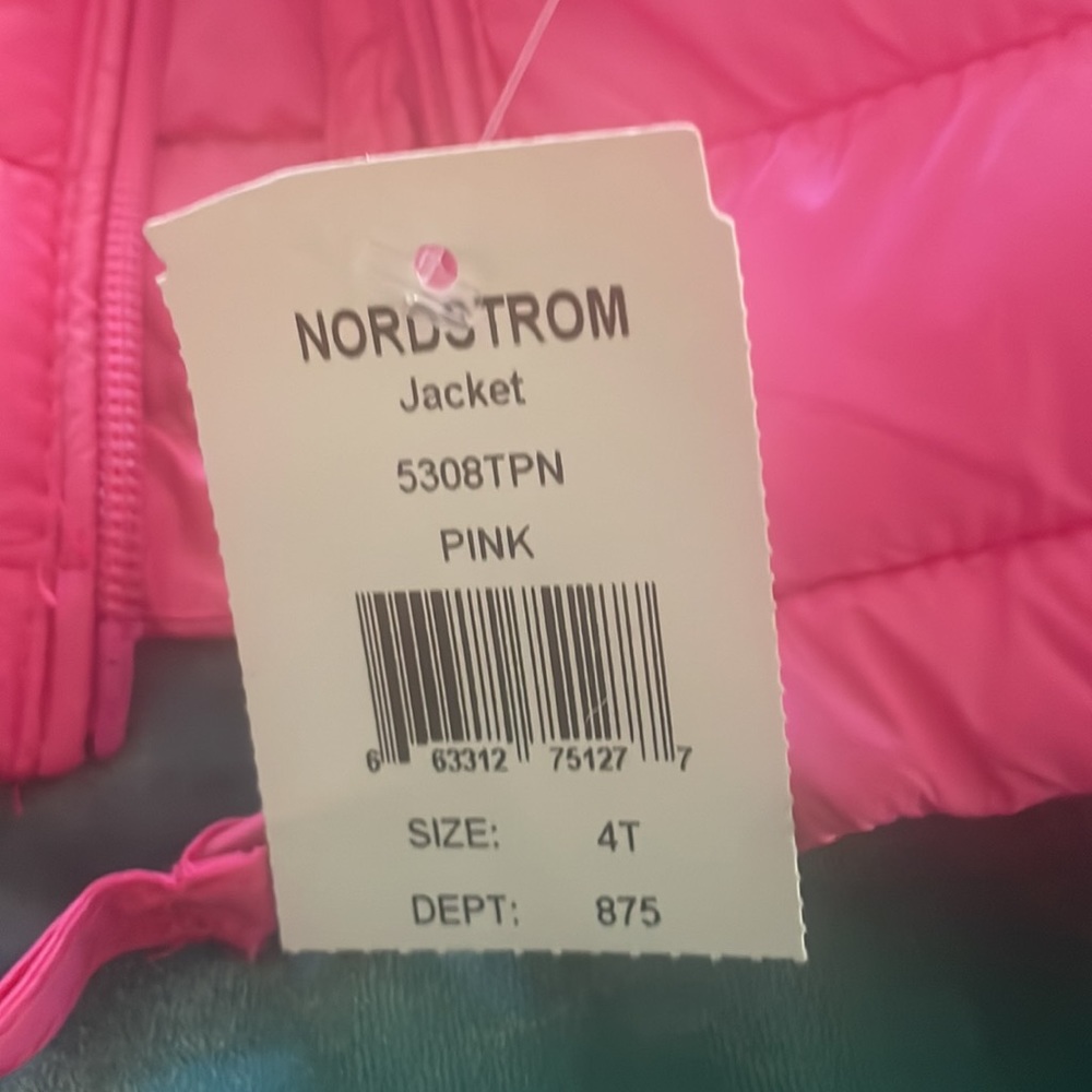 Beautiful pink jacket - Picture 4 of 4